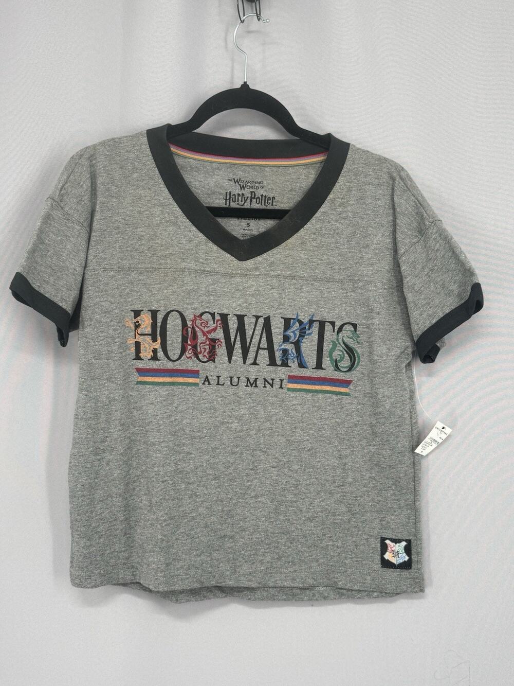Harry Potter Womens S Hogwarts Crest Tee T Shirt Graphic Gray Varsity NWT